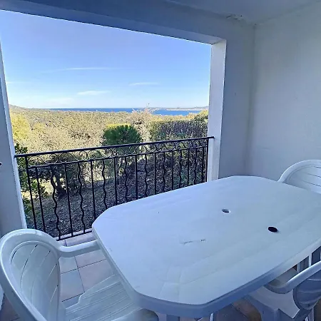 Welcoming Holiday In With Terrace Holiday home Grimaud